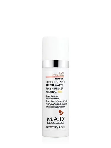 pol_pm_PHOTO-GUARD-SPF-50-SELF-ADJUSTING-FOUNDATION-PRIMER-LIGHT-NEUTRAL-FILTR-PODKLAD-30-ML-wygladzajaca-baza-z-filtrem-przeciwslonecznym-7062_1.jpg